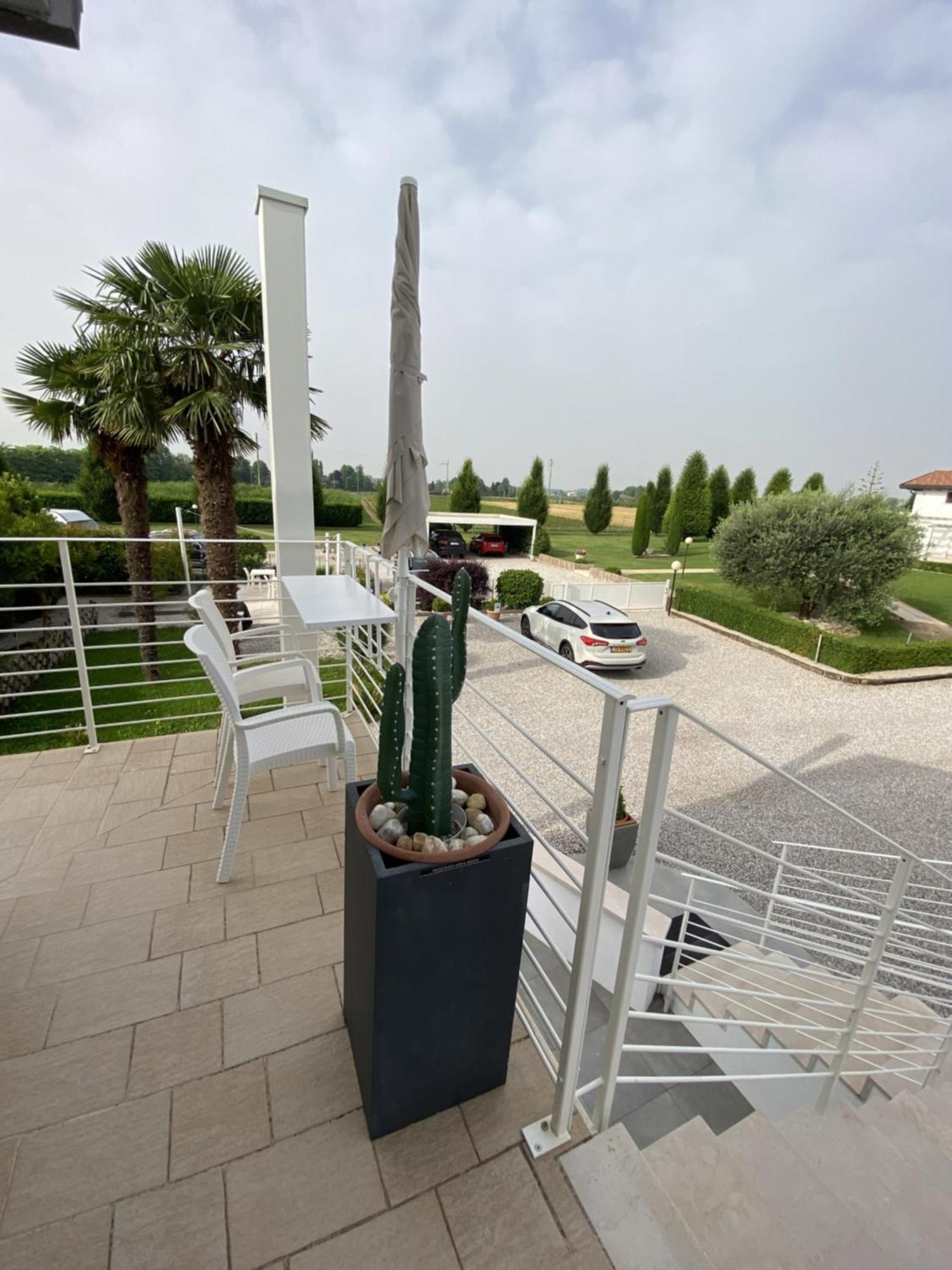 Meridien House Casalserugo Extérieur photo