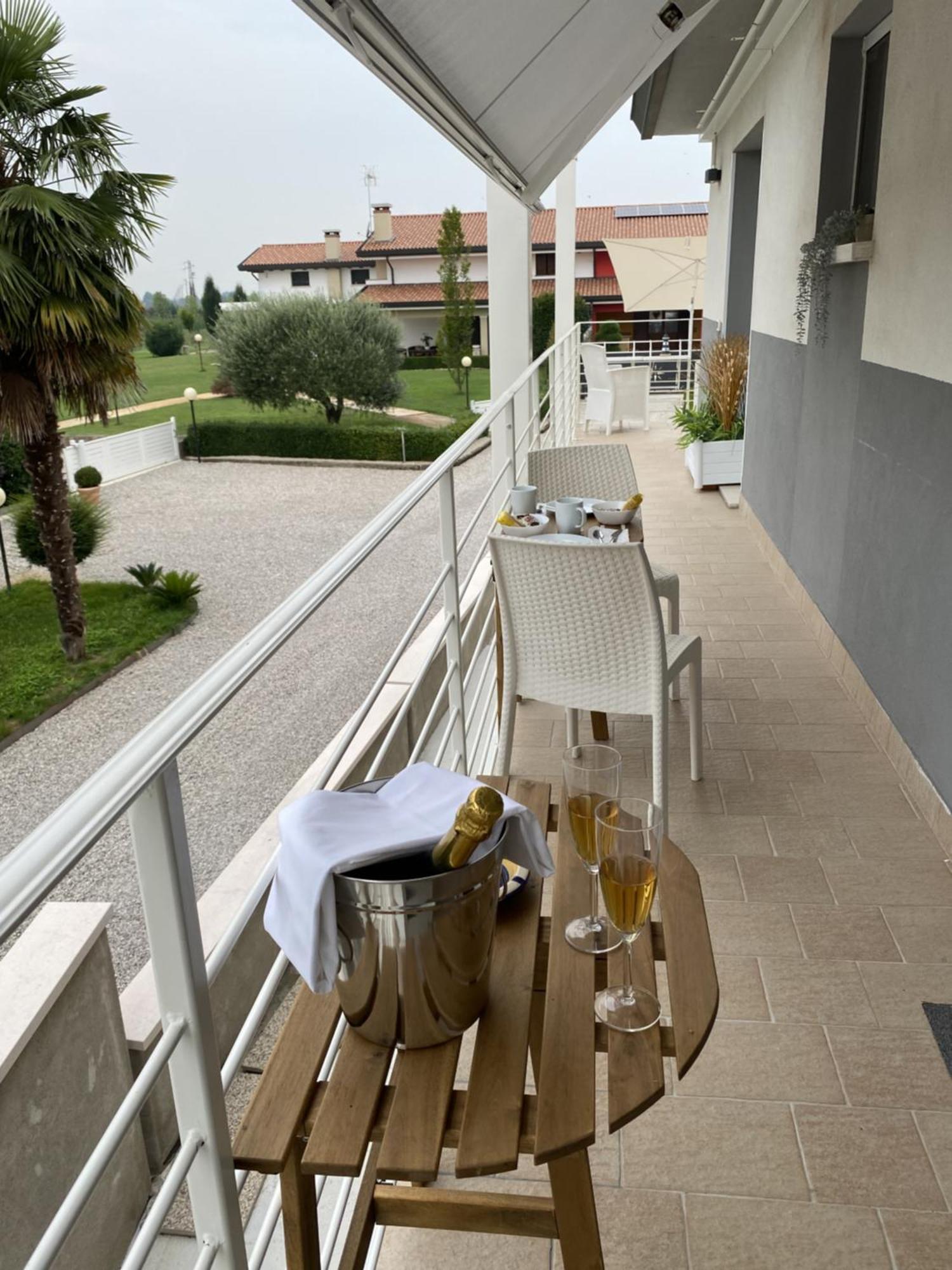 Meridien House Casalserugo Extérieur photo